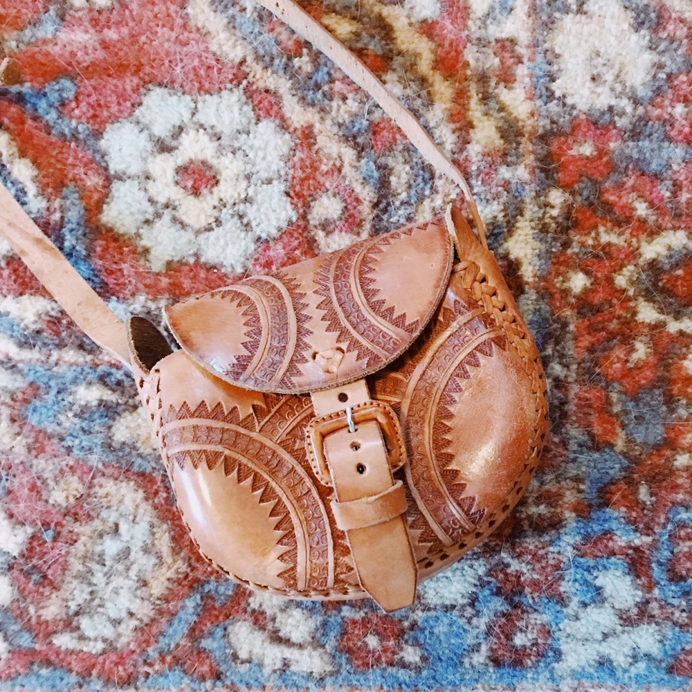 FINAL PRICE DROP • gorgeous leather bag •